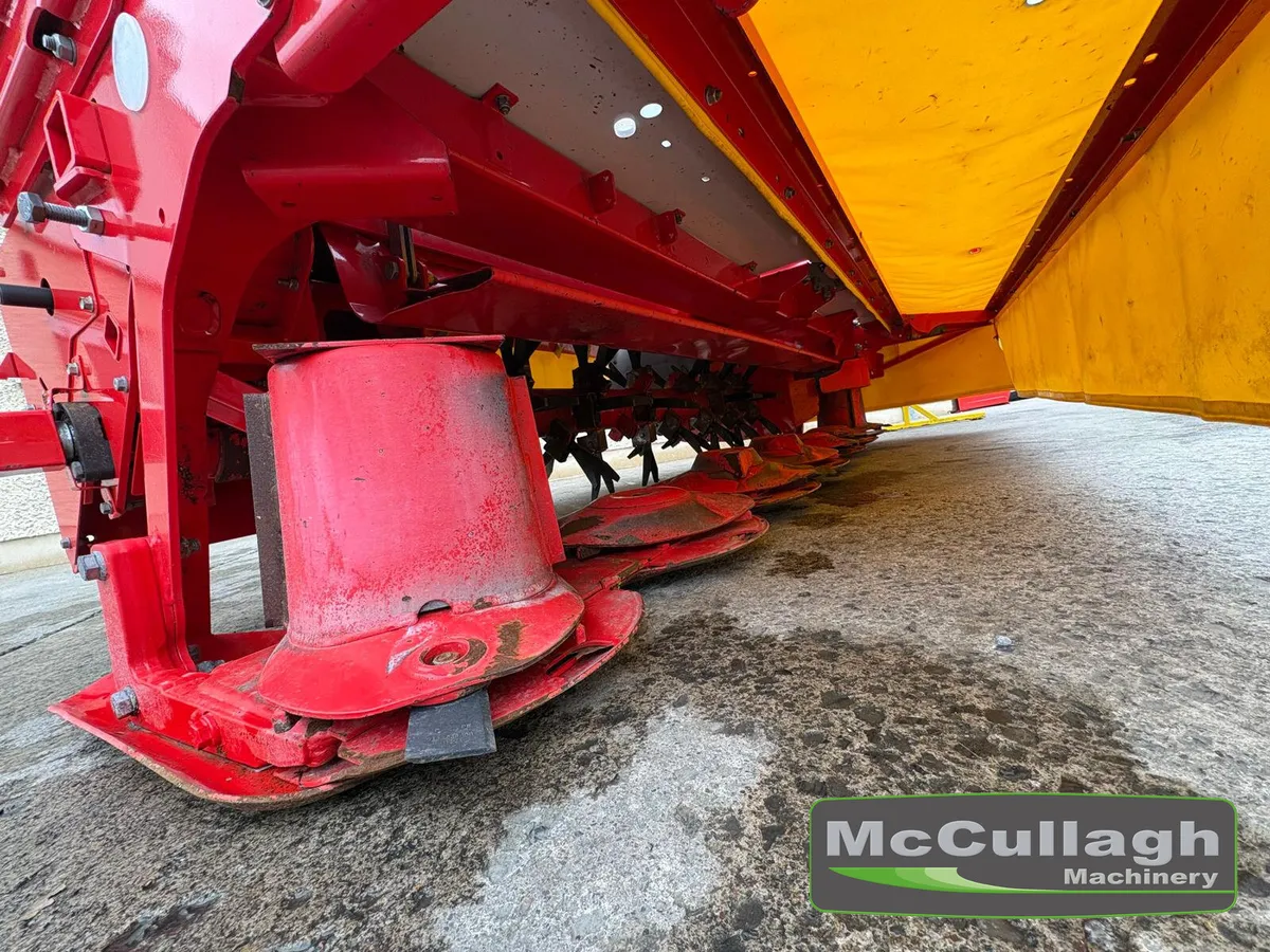 2025 Pottinger 302ED 10ft Rear Mounted Mower - Image 4