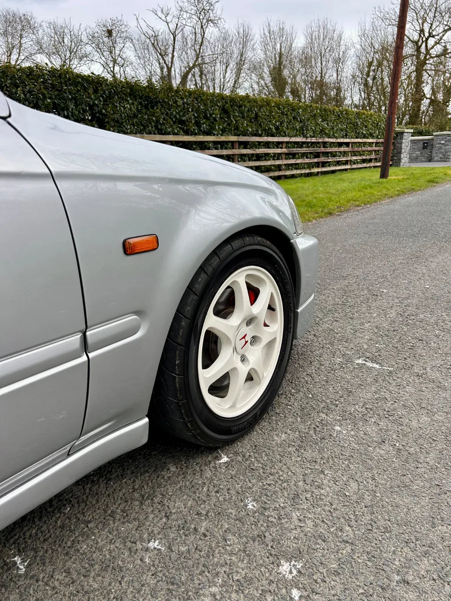 1998 Honda Civic EK9 Type-R (Deposit taken) - Image 4