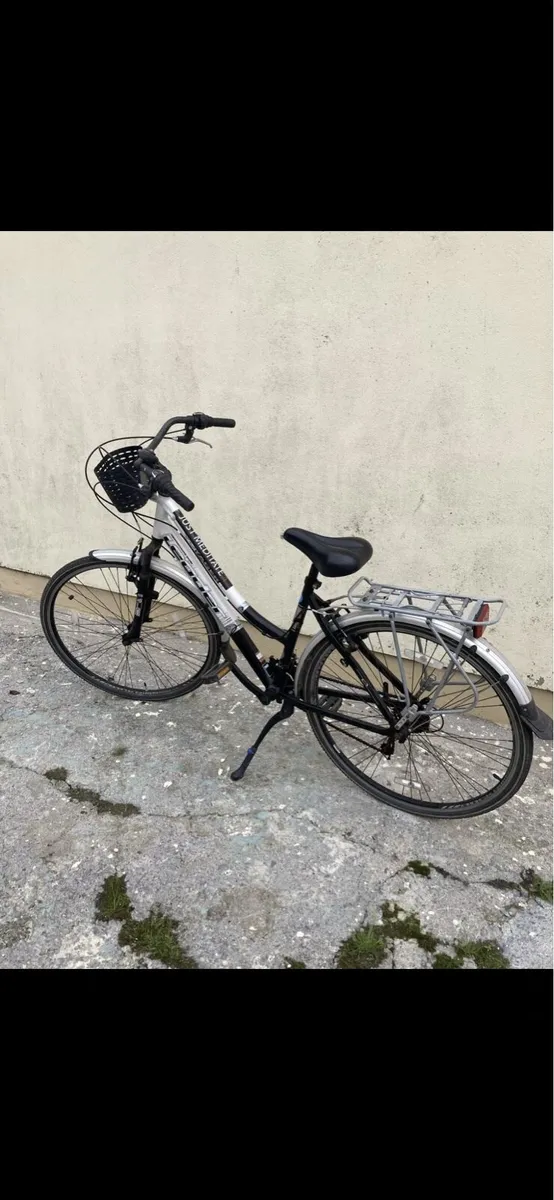 Womens cycling bike - Image 2