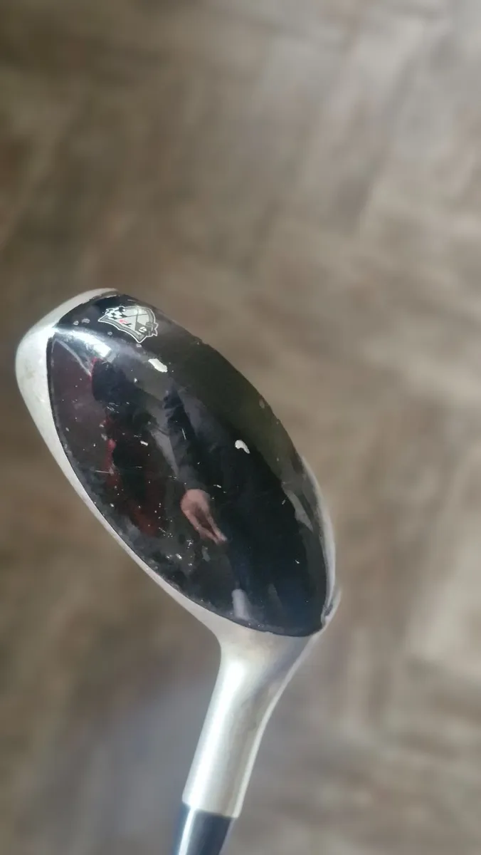 Taylormade Rescue 3fw. 19 degree with stiff shaft - Image 3