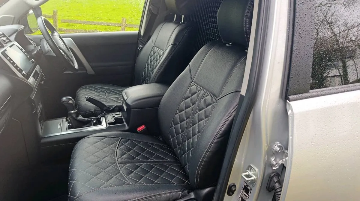 2022 Toyota Landcruiser LWB Auto Vat Invoice - Image 4