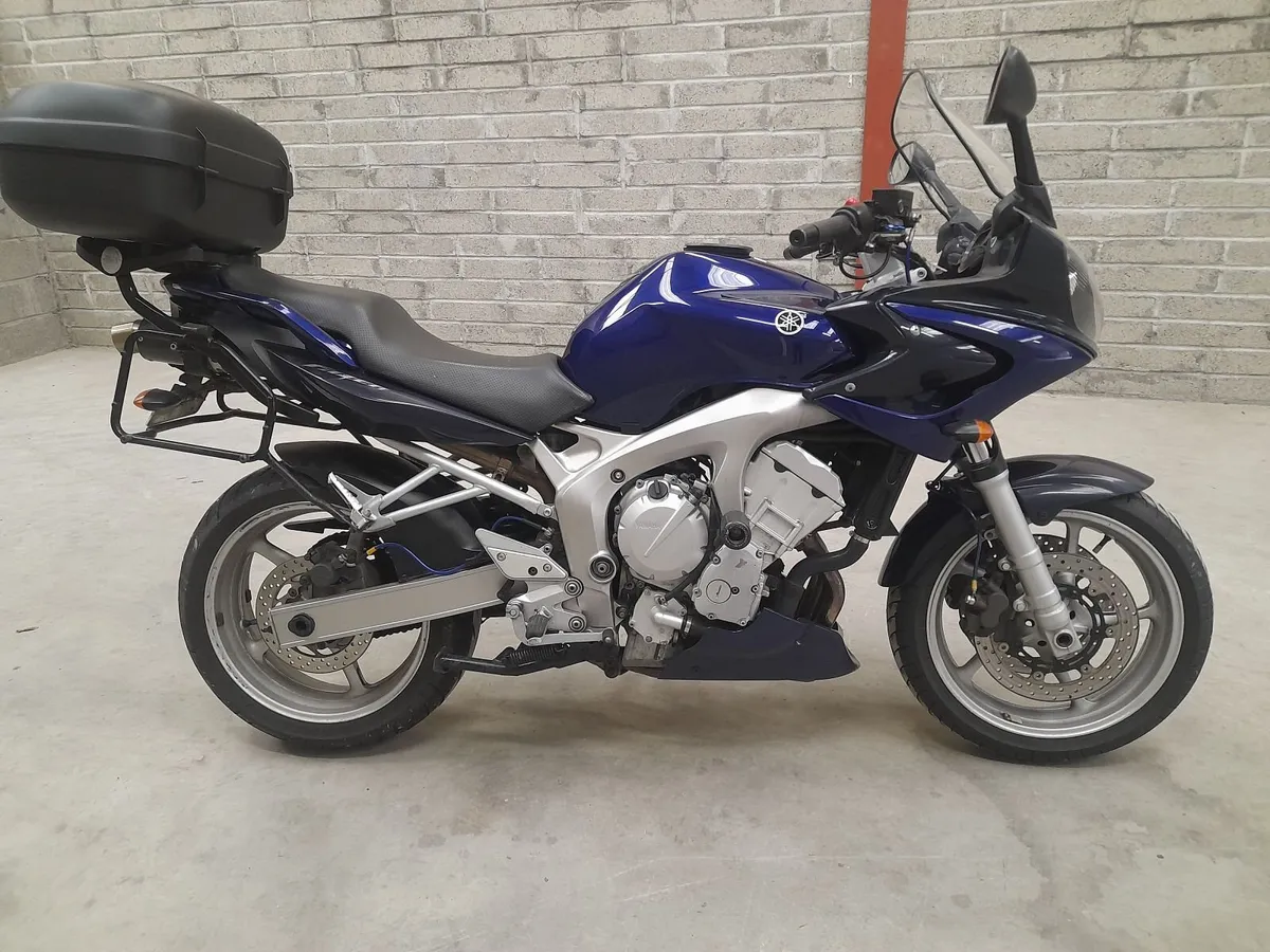 2006 YAMAHA FZ6  Fazer 600 - Image 1