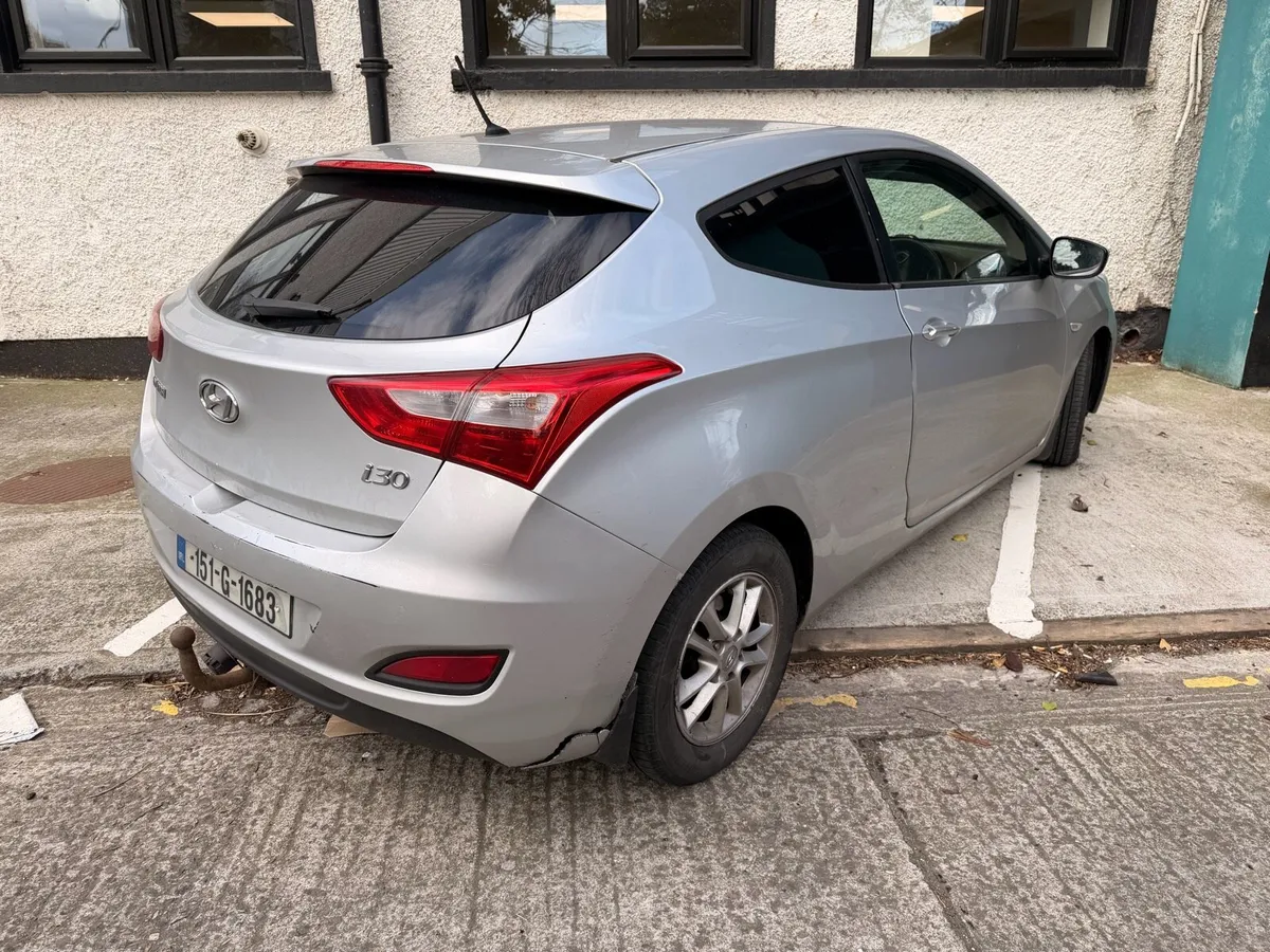 Hyundai i30 2015 - QUICK SALE €2500 ONO - Image 2