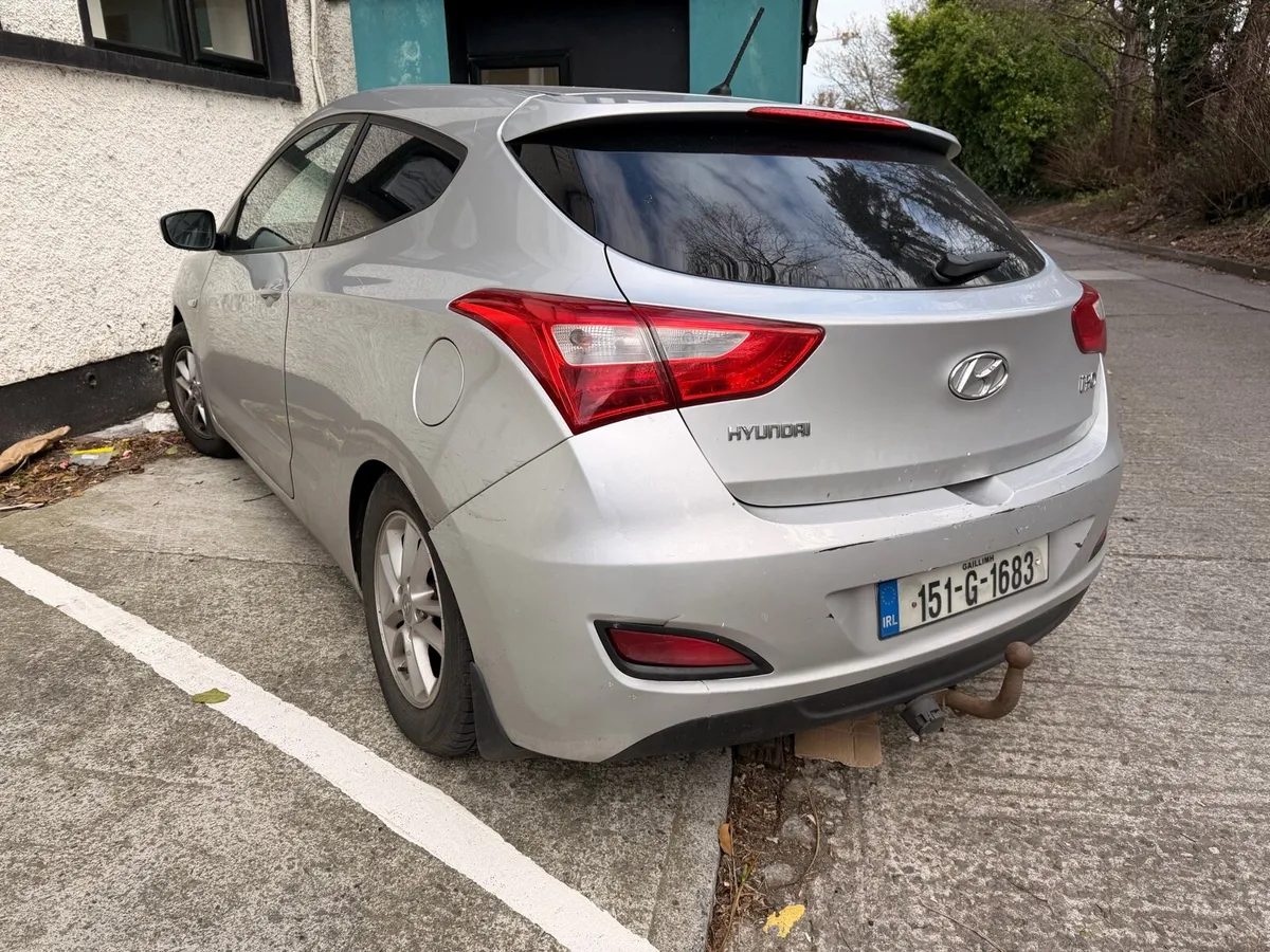Hyundai i30 2015 - QUICK SALE €2500 ONO - Image 4