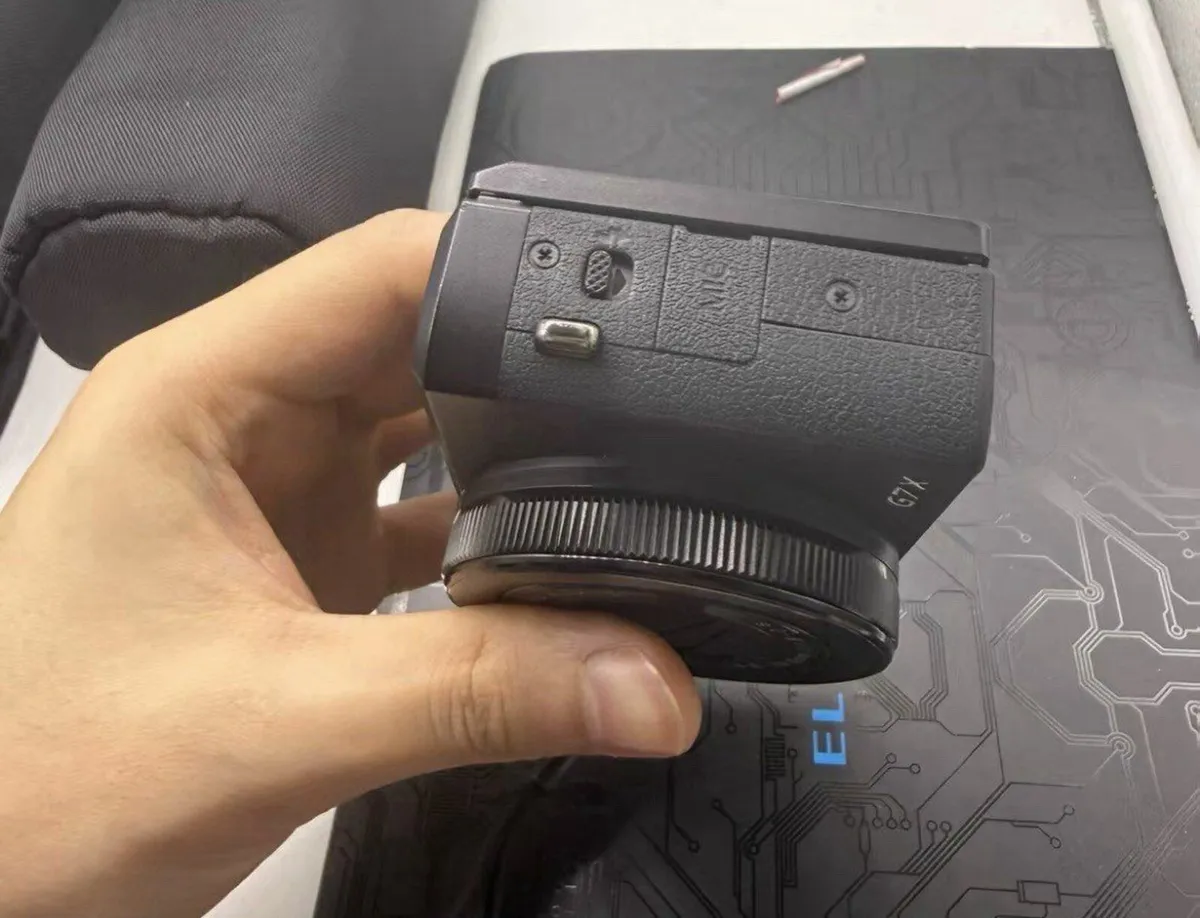 Canon PowerShot G7 X Mark III 20.2MP 4K Camera - Image 4