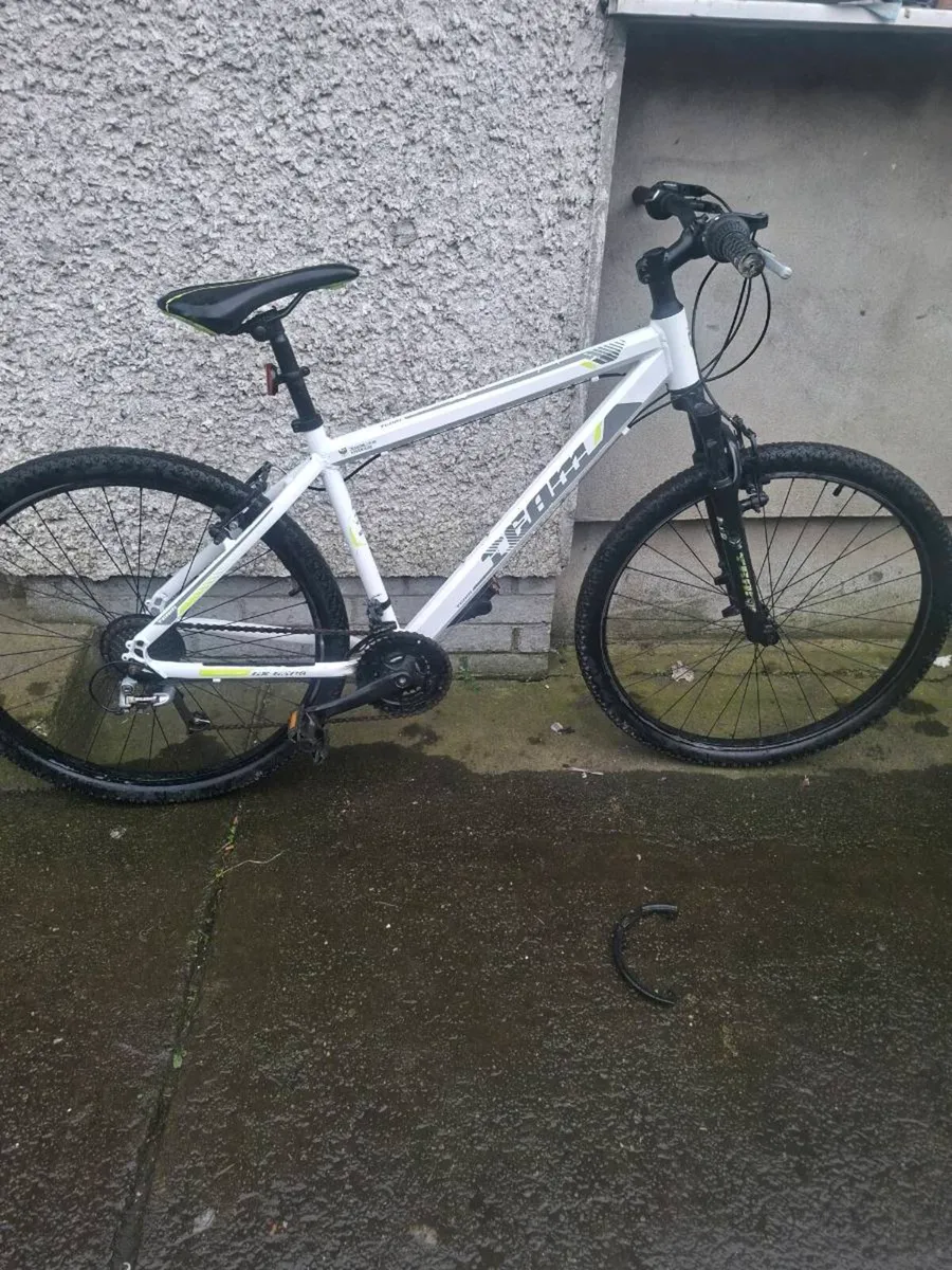 Team mountain bike - Image 1