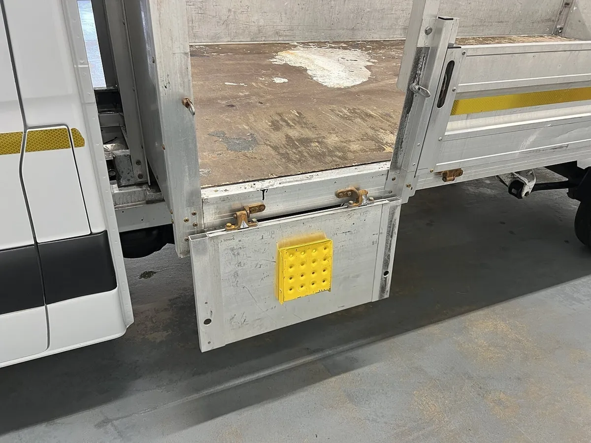 2021 Mercedes-Benz Sprinter Dropside Van - Image 3