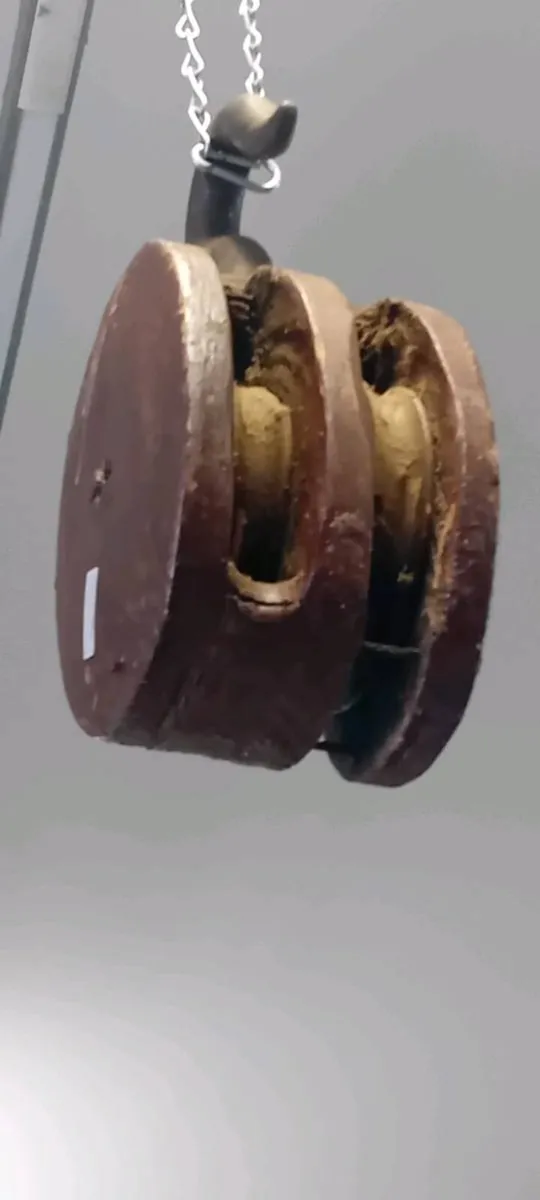 Original Antique Wooden Ships Cargo Pully - Image 2