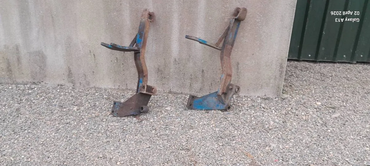 Loader Brackets - Image 3