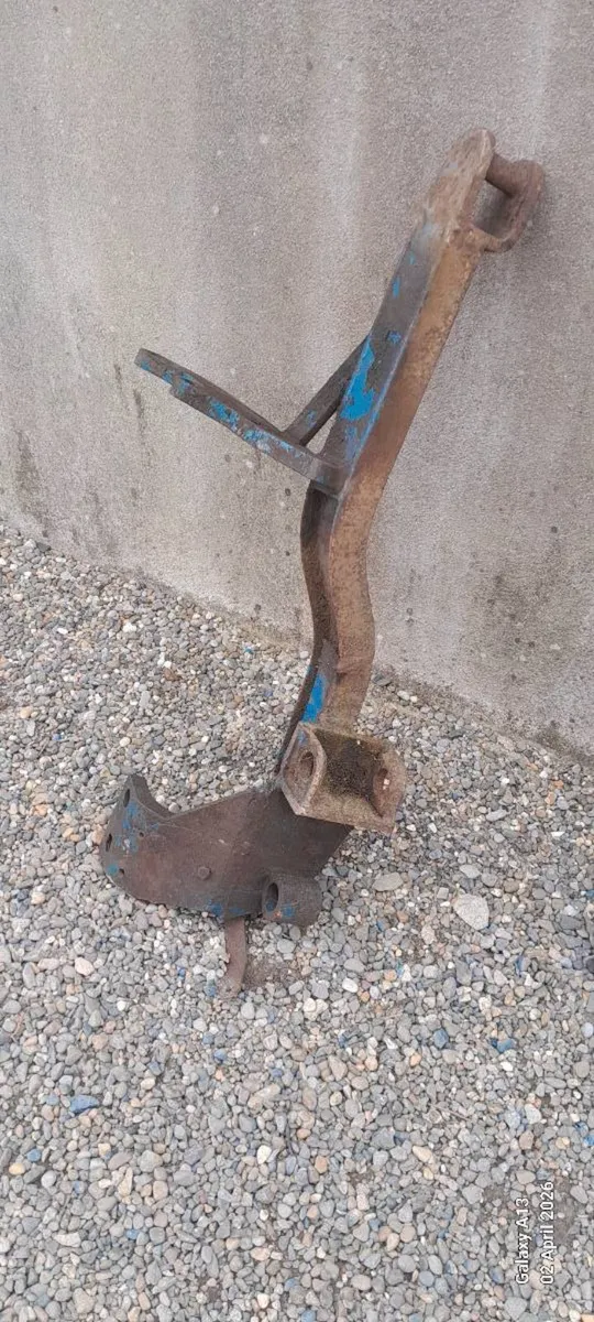 Loader Brackets - Image 2