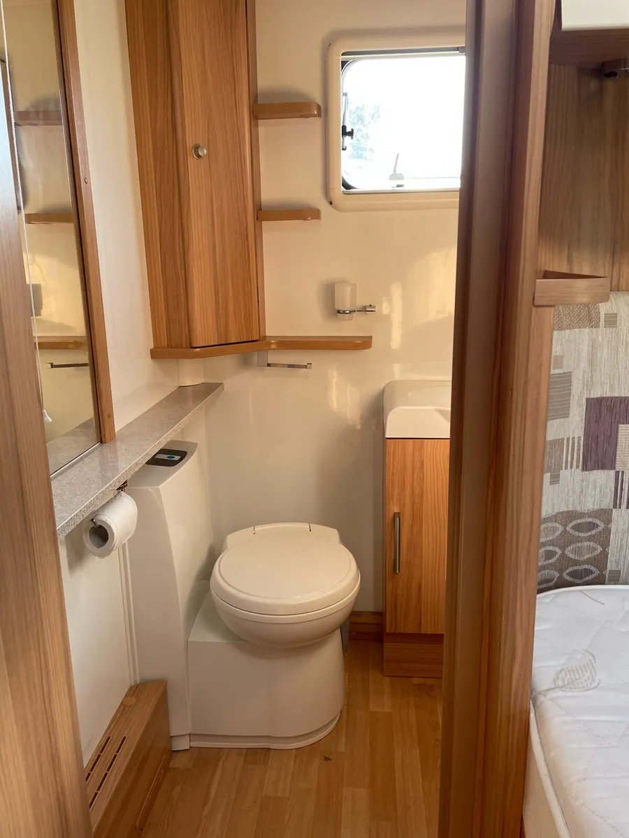 Bailey Barcelona caravan 2014 - Image 4