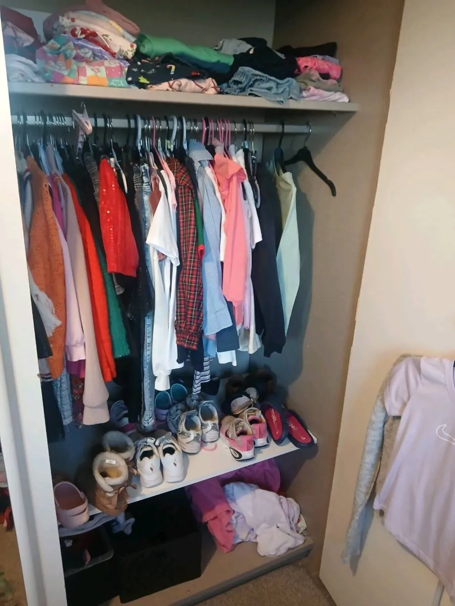 Sliding wardrobe - Image 2