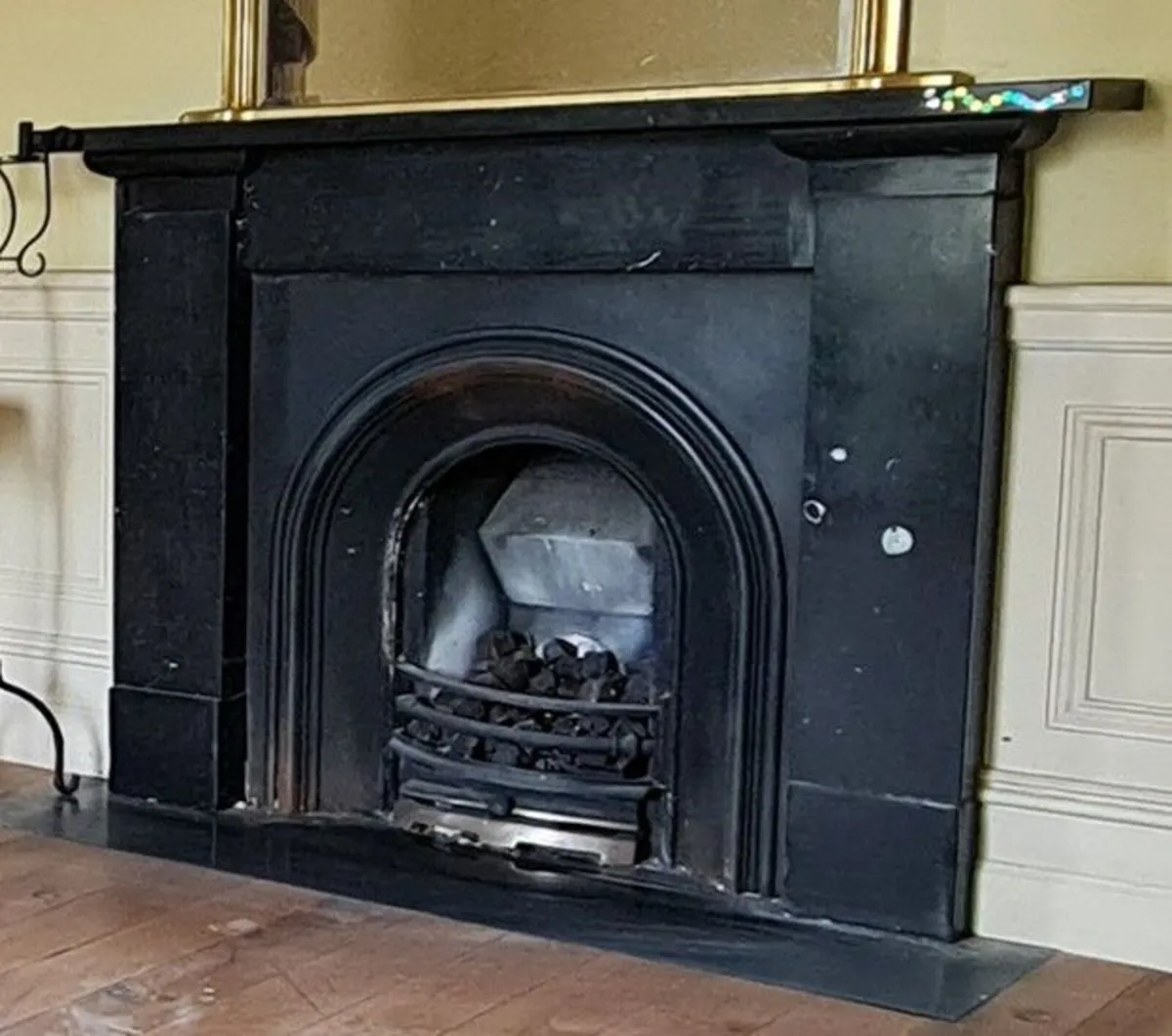 Fire places - Image 2