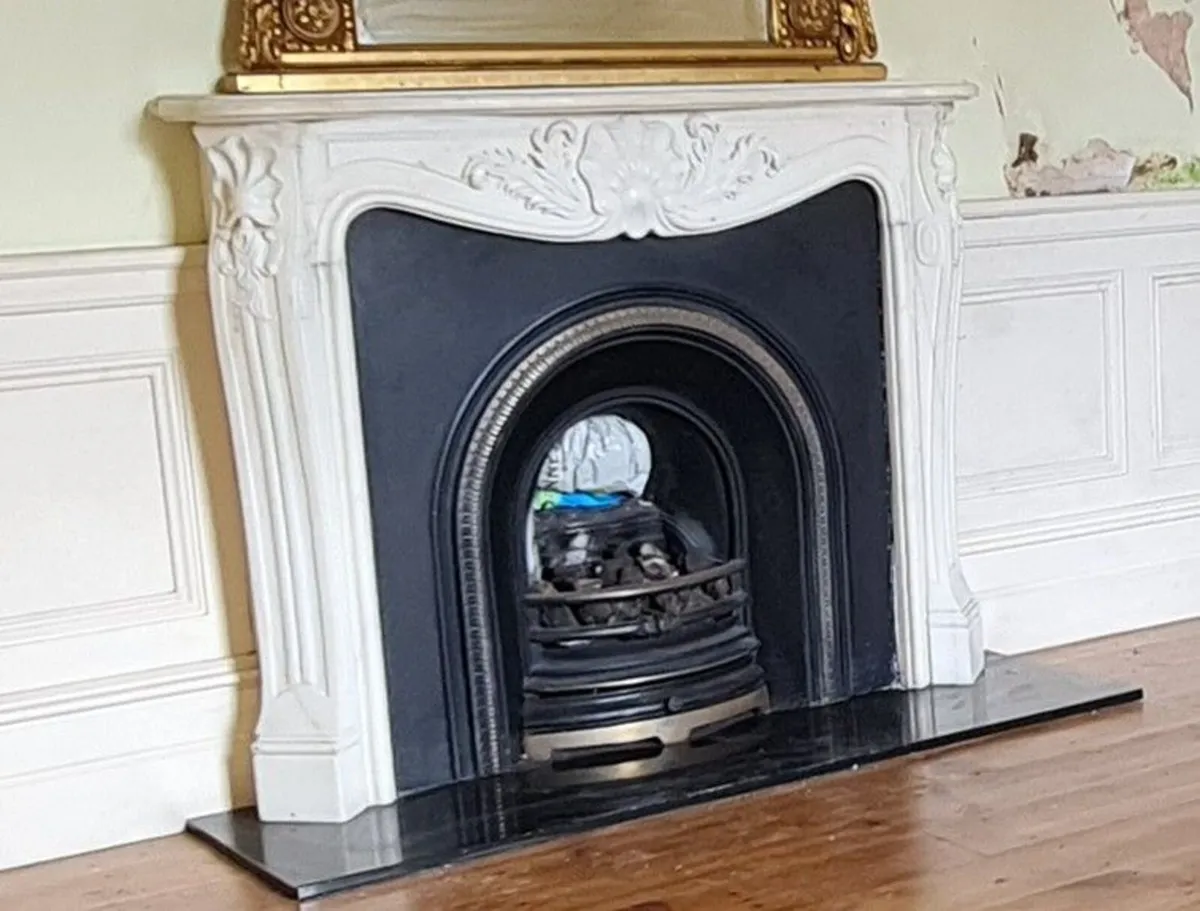 Fire places - Image 1