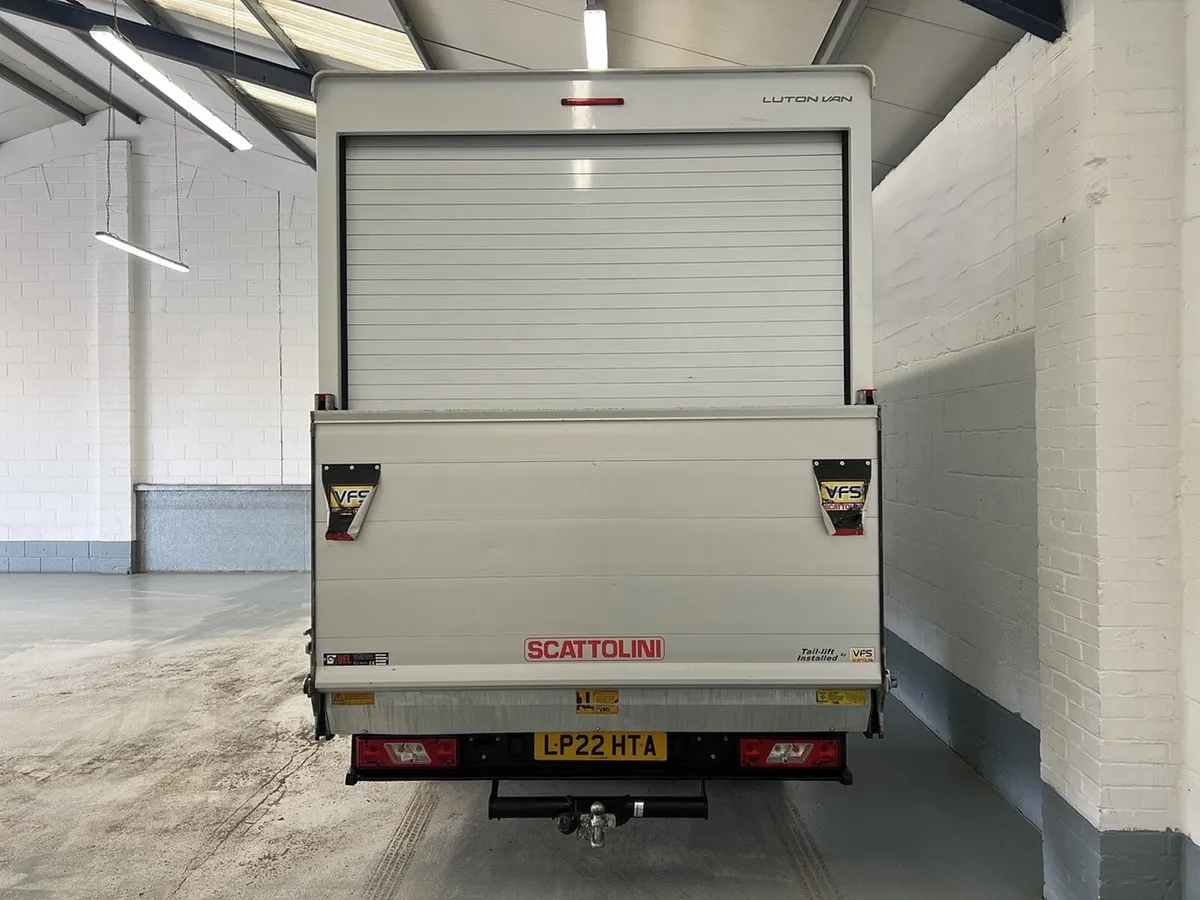 2022 Ford Transit Luton Box Van - Image 4