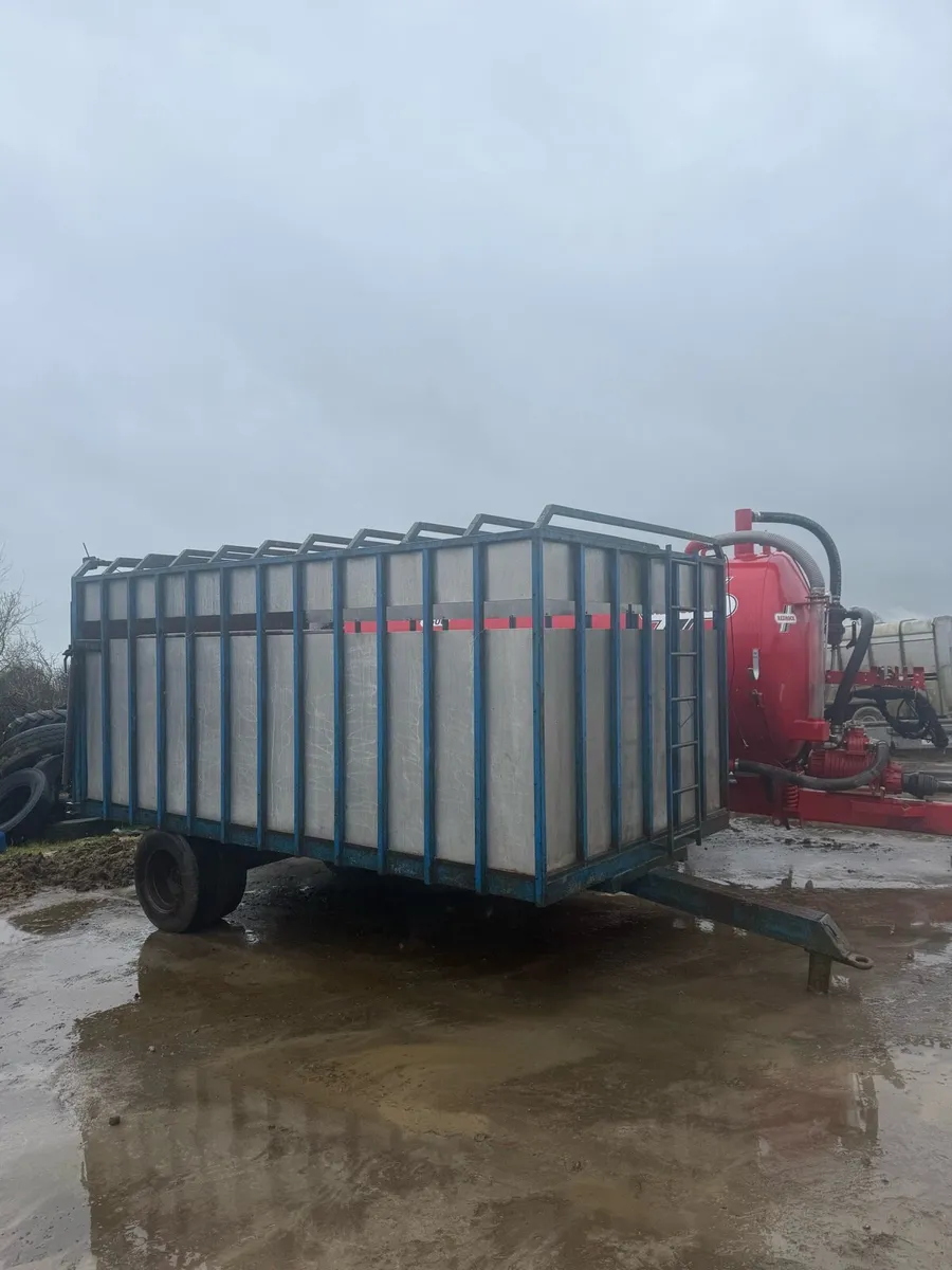 Dalton Cattle trailer - Image 1