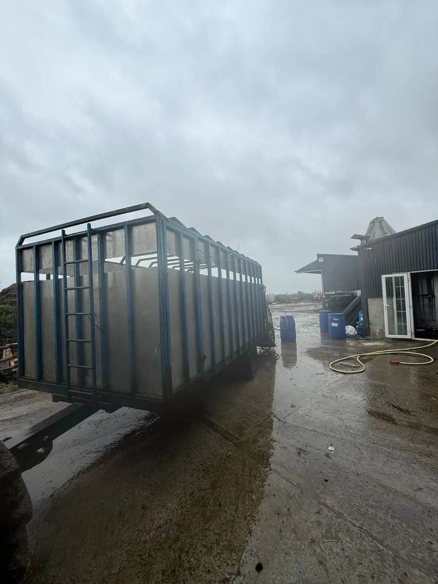 Dalton Cattle trailer - Image 3
