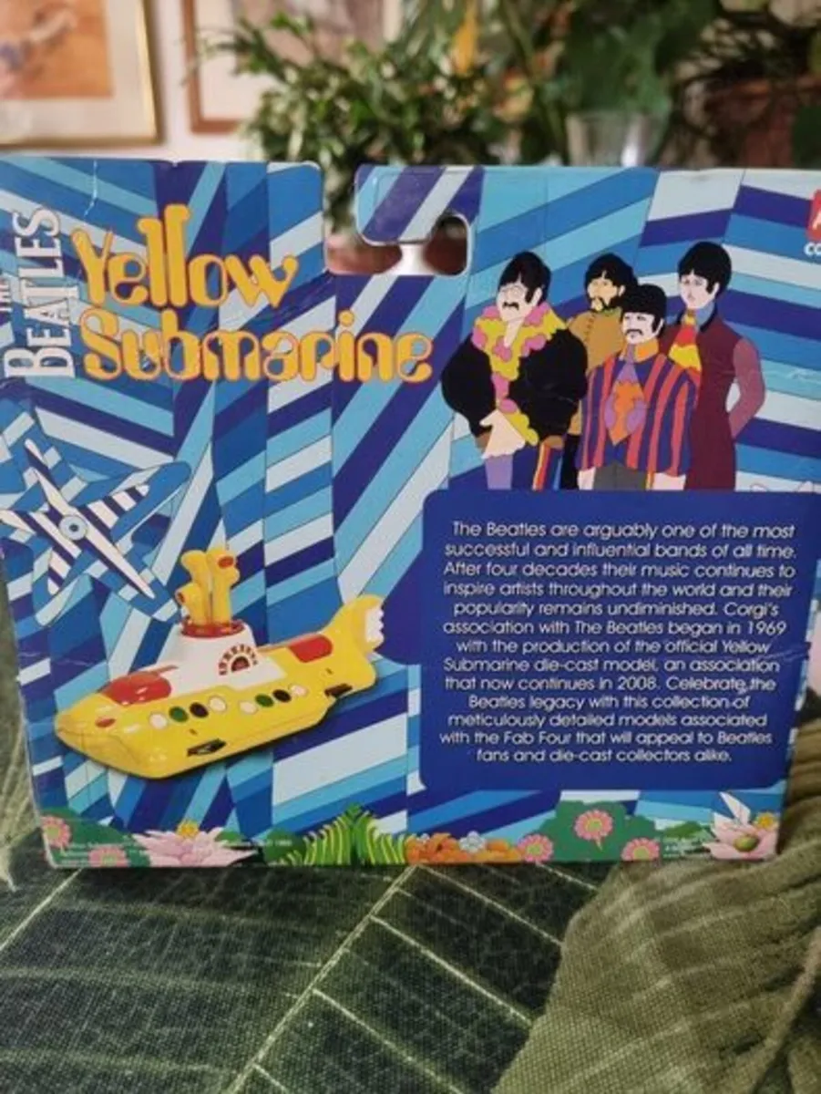 Corgi die cast model Yellow Submarine - Image 4