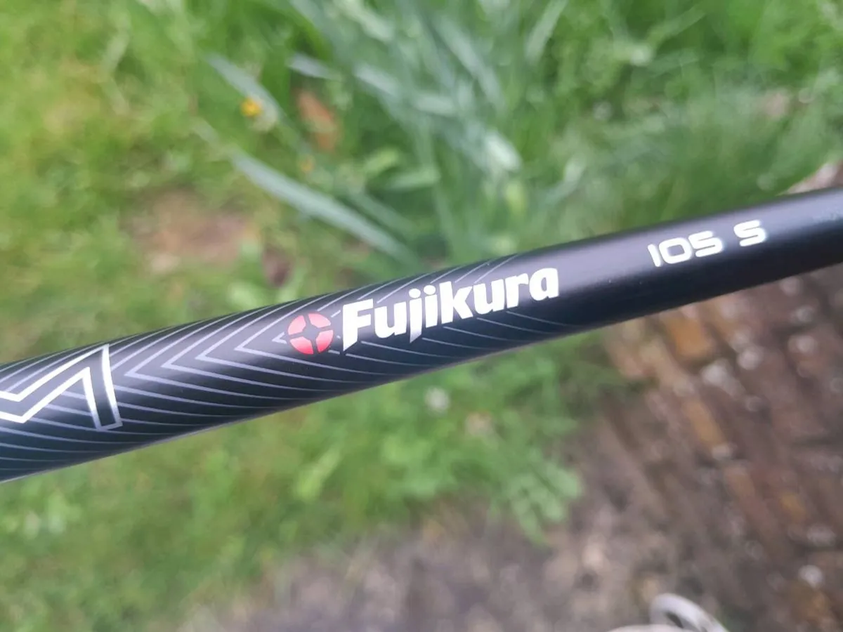 Mizuno 4-iron Axiom shaft - Image 2