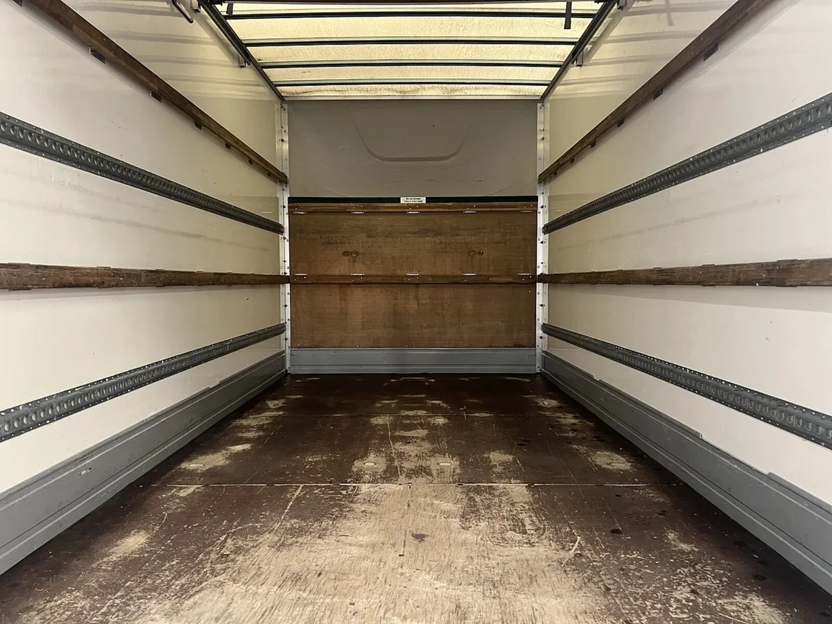 2021 Ford Transit Luton Box Van - Image 3