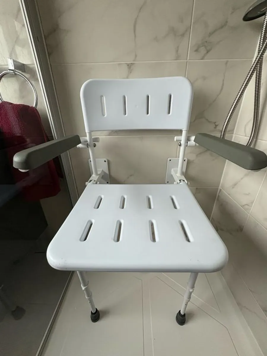 shower seat - Image 1