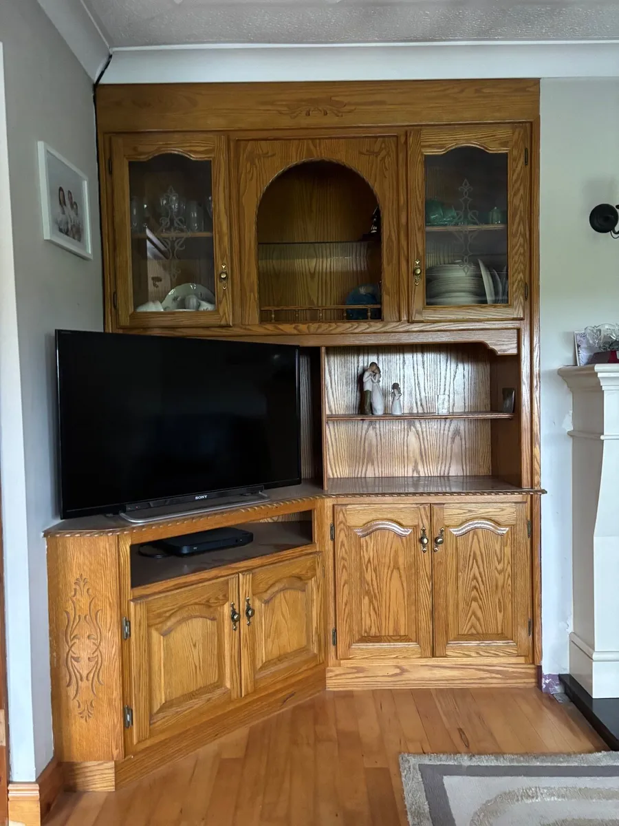 Living room  cabinets with lights - Image 2