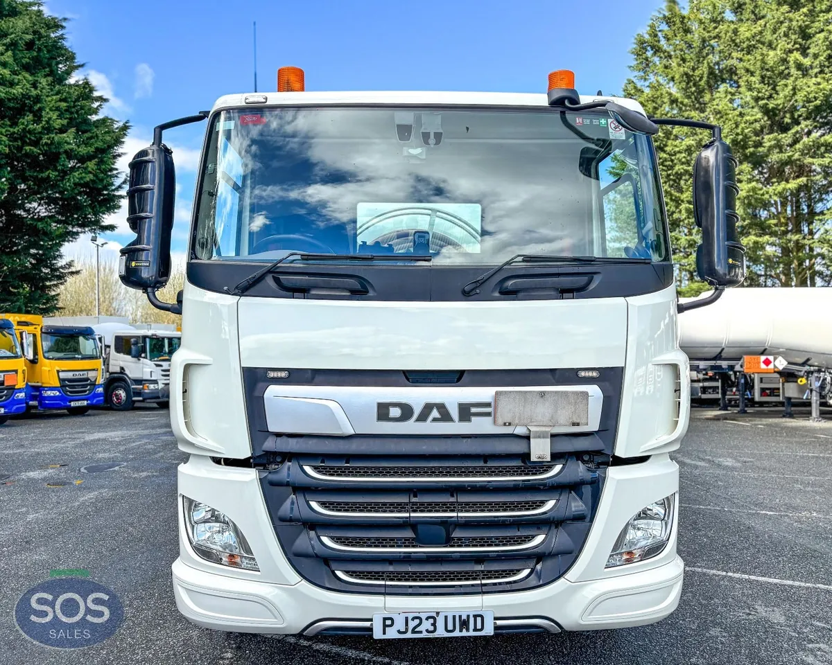 2023 DAF CF 340 FAR Rigid Tanker - Image 4