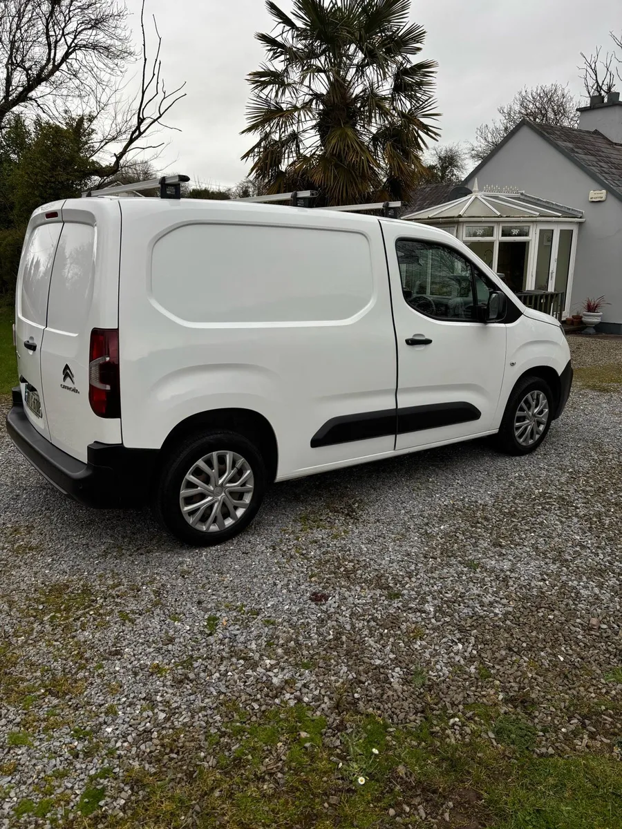Citroen Berlingo K9 Enterprise 1 ton van - Image 4