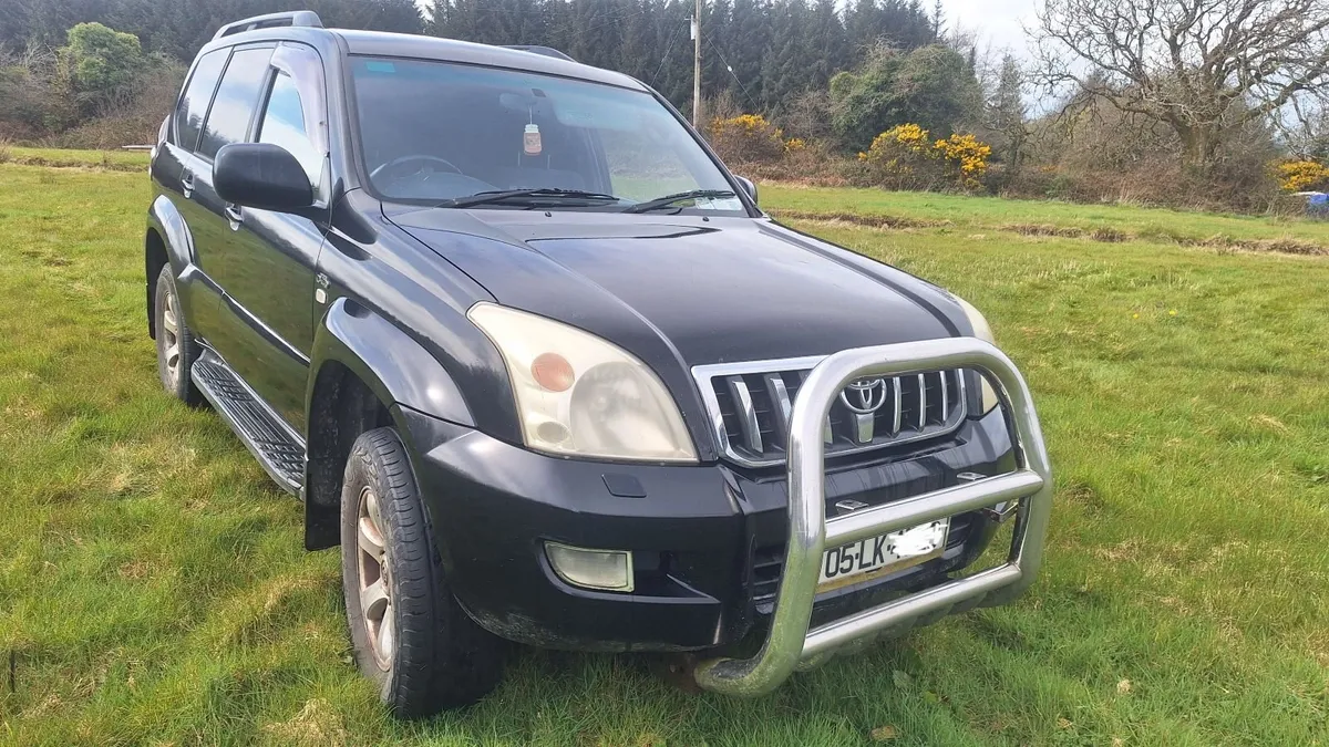 Toyota Land Cruiser 2005 - Image 2