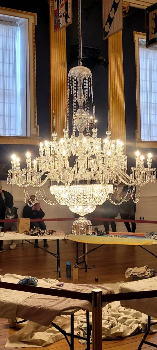 Chandelier Cleaning - Image 2