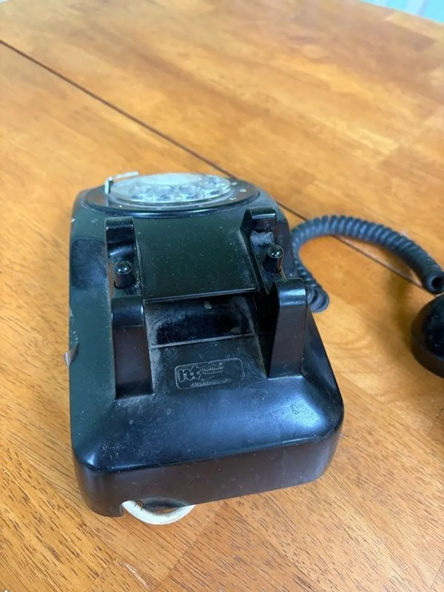 1970's telephone - Image 3
