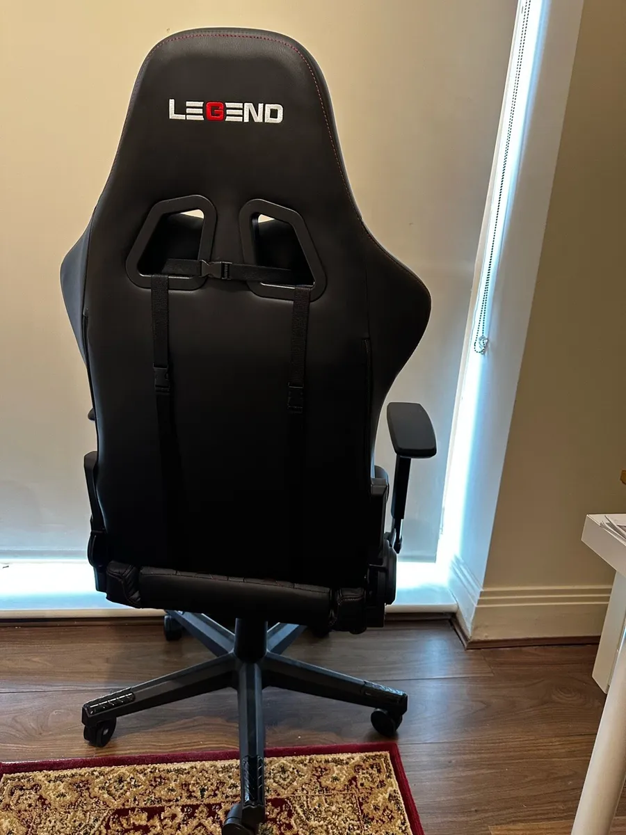 Office/ gaming chair - Image 2