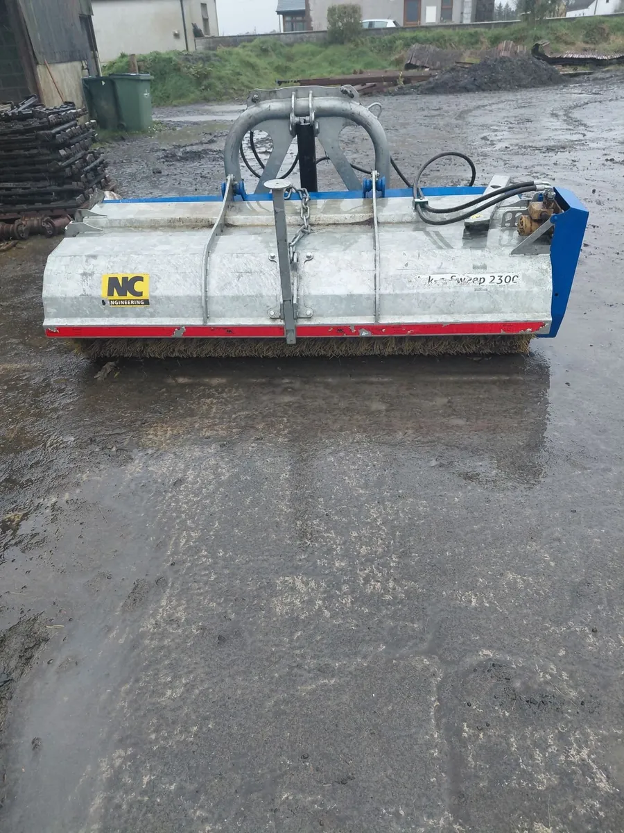 NC Road sweeper - Image 3