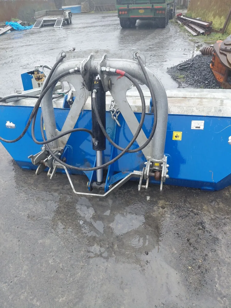 NC Road sweeper - Image 1