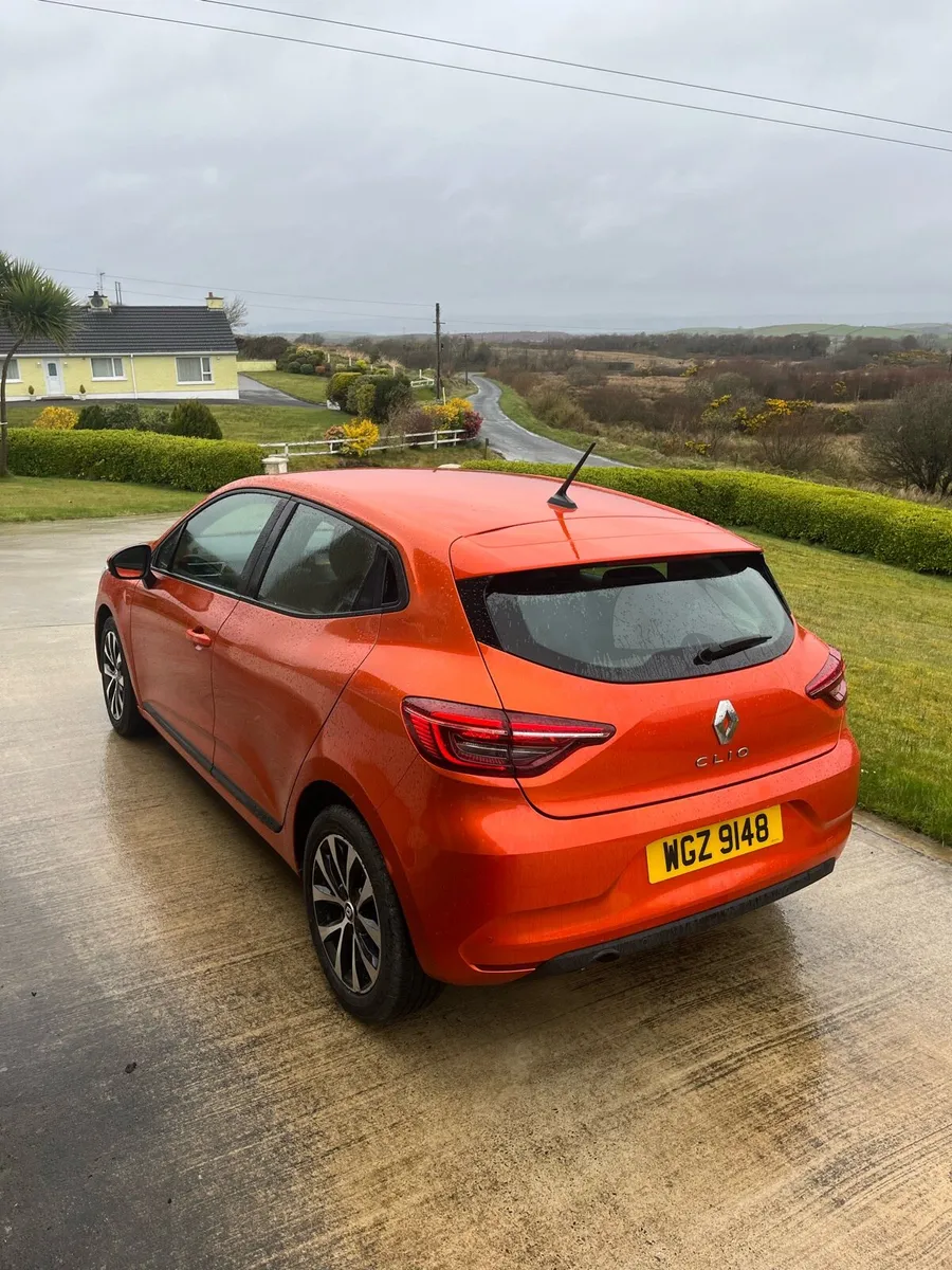 Renault clio iconic - Image 3