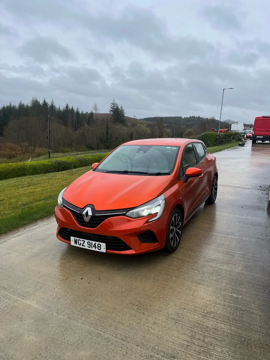 Renault clio iconic - Image 4
