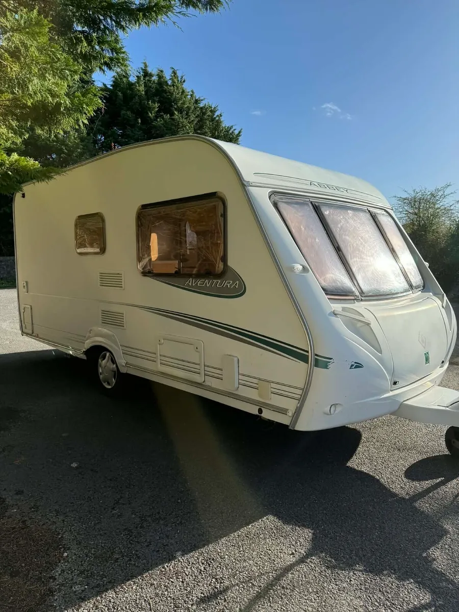 Abby aventura caravan - Image 2