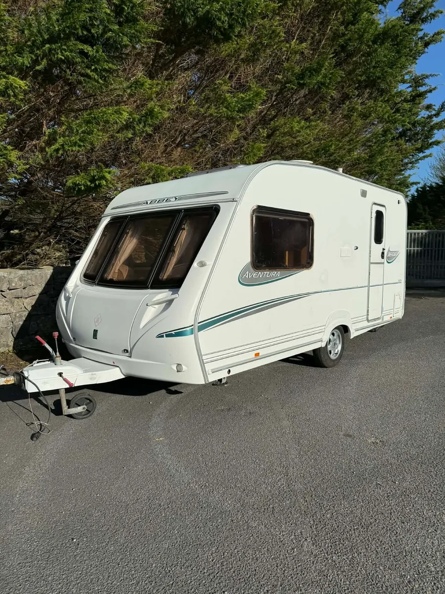 Abby aventura caravan - Image 4