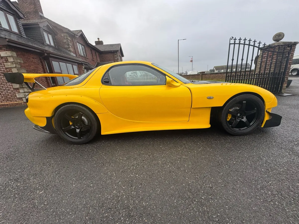 1998 MAZDA RX7 FD3 - Image 2