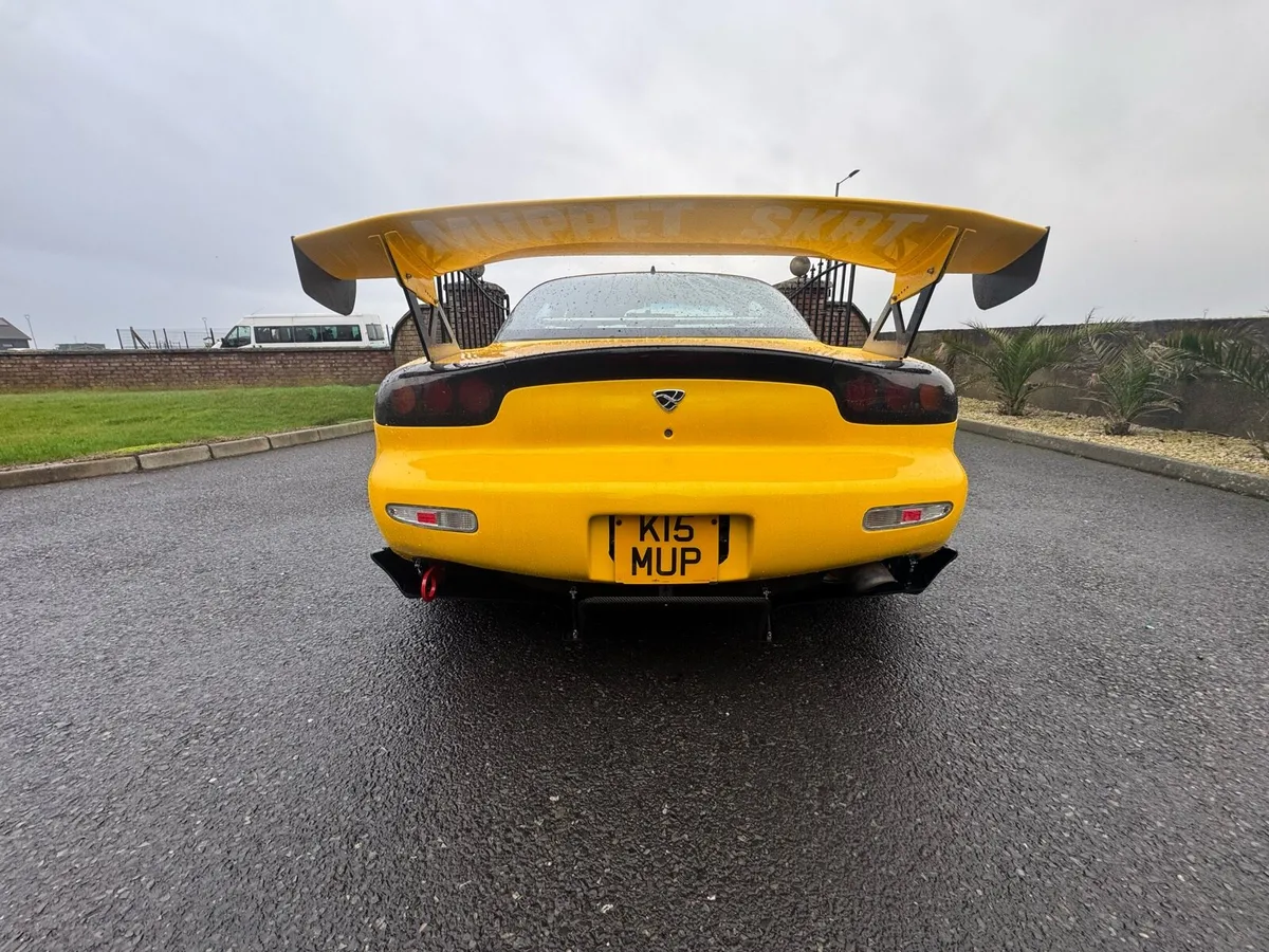 1998 MAZDA RX7 FD3 - Image 3