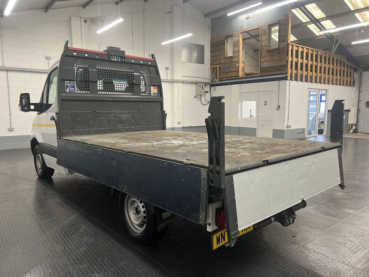 2022 Mercedes-Benz Sprinter Tipper Van - Image 3