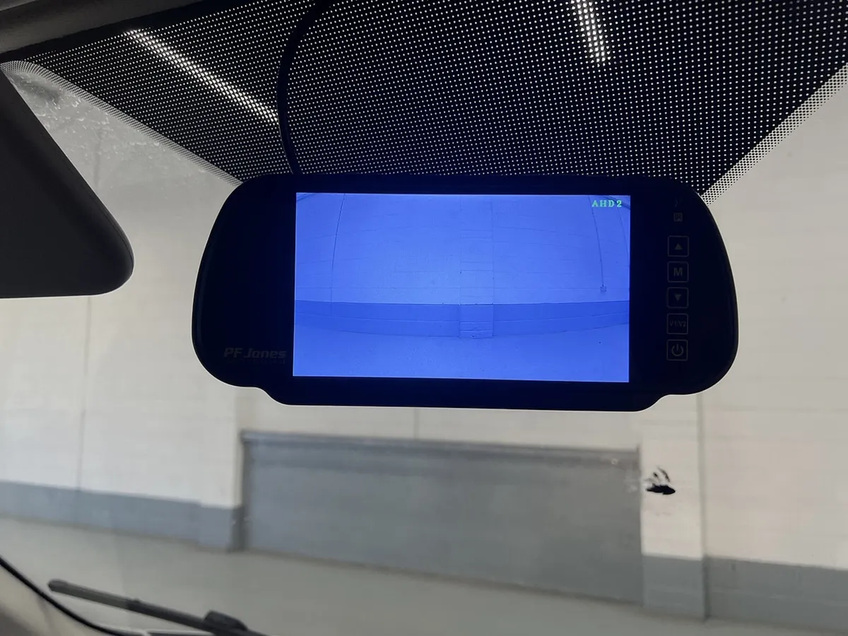 2023 Ford Transit Tipper Van - Image 4