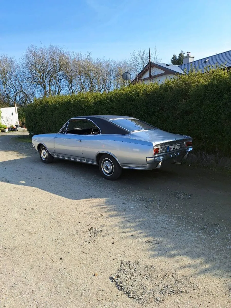 Opel Commodore Coupe A - Image 2