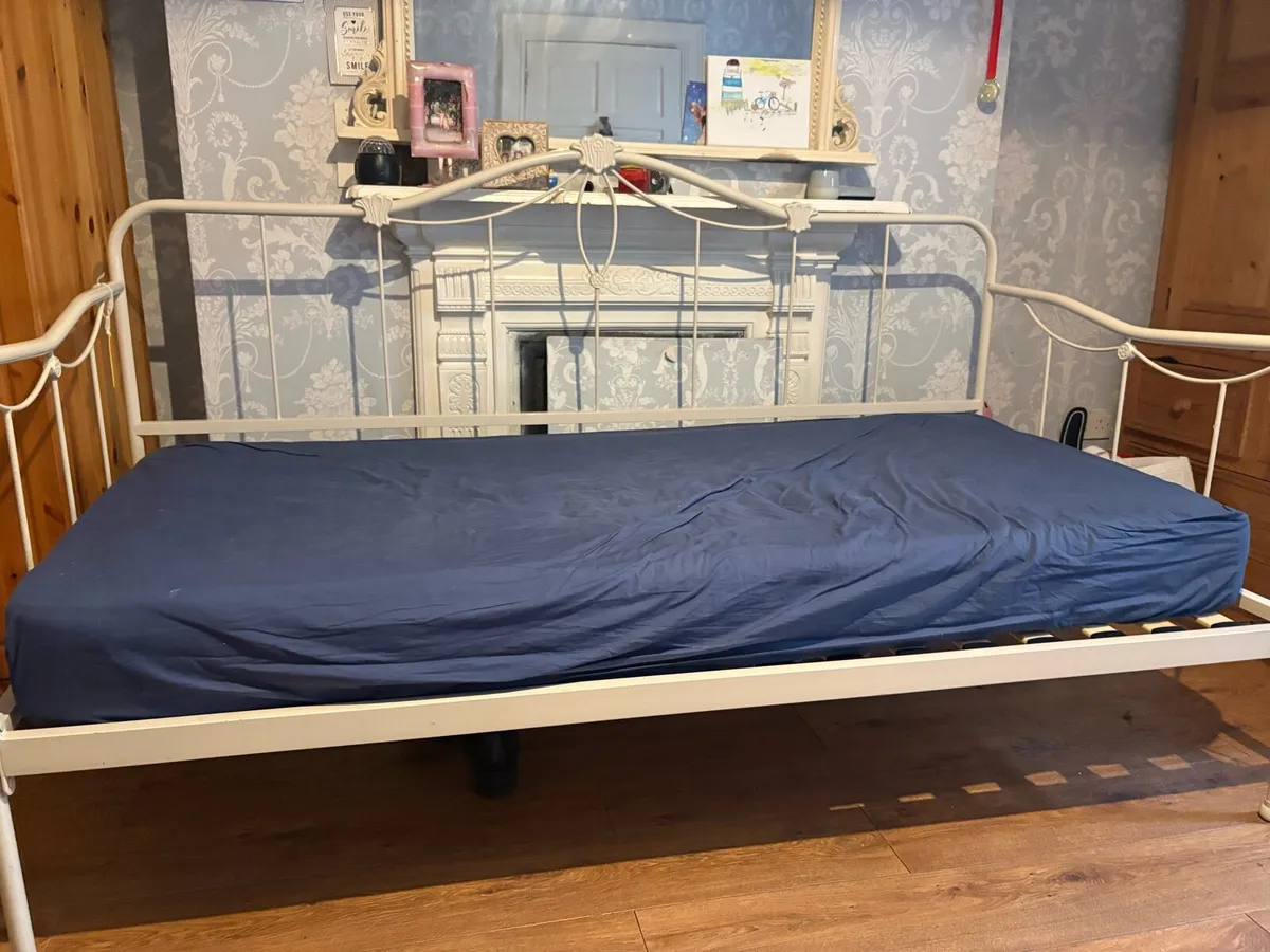 Laura Ashley single bed - Image 1
