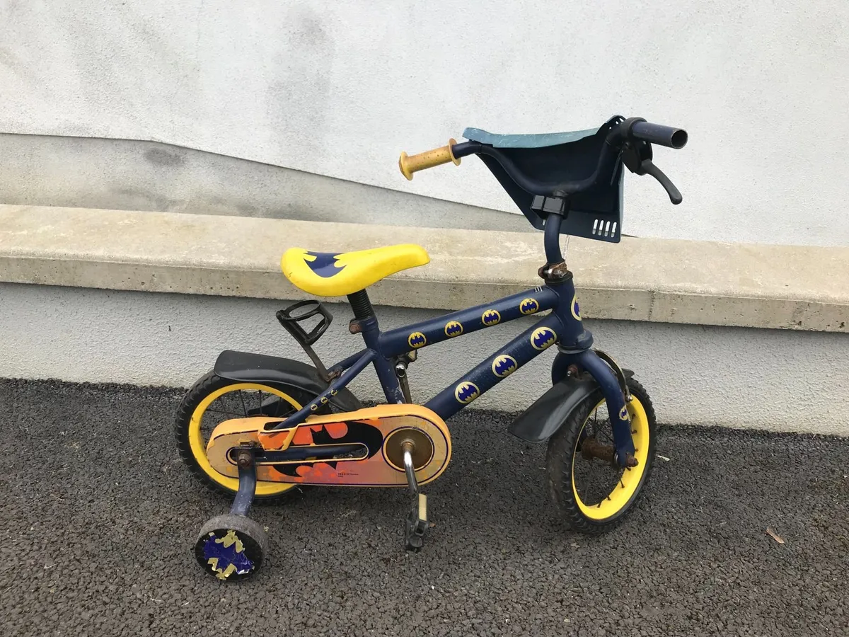 Batman Childs Bike - Image 1