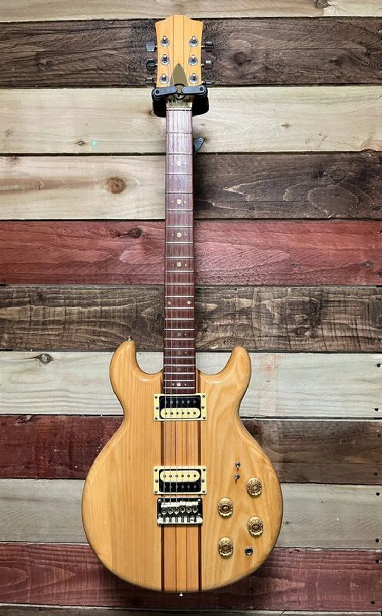 Kay Double Cut Through Neck 70 or 80s - Image 1