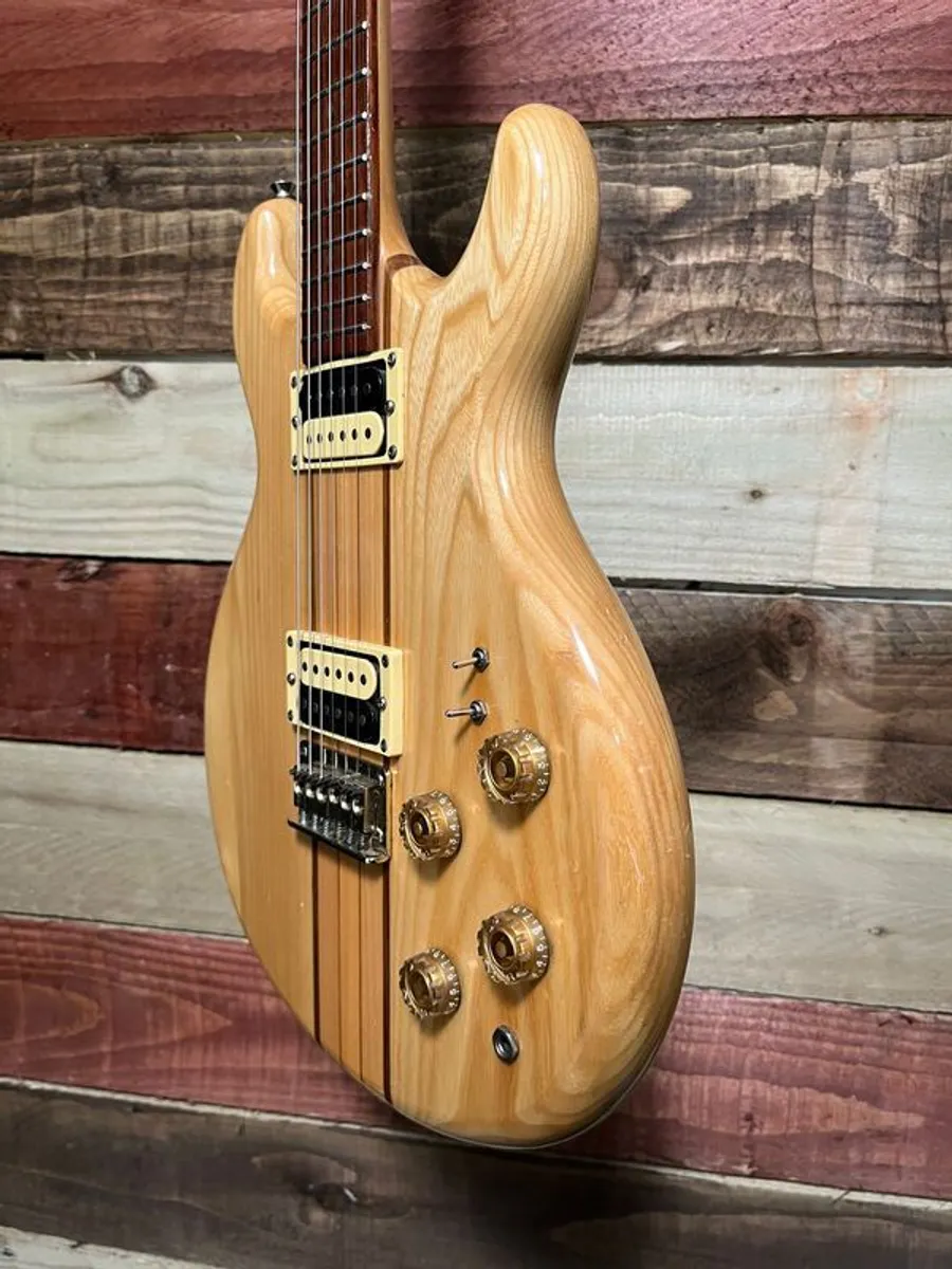 Kay Double Cut Through Neck 70 or 80s - Image 2