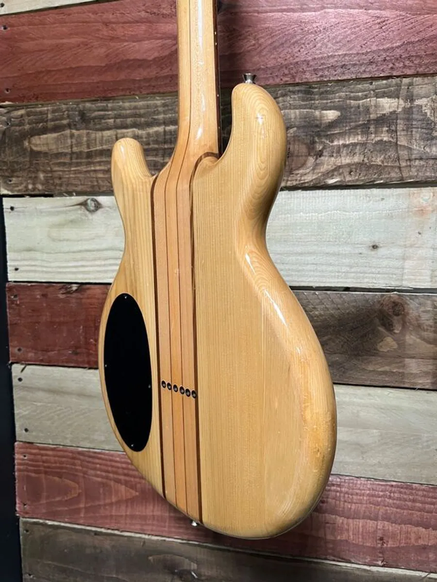 Kay Double Cut Through Neck 70 or 80s - Image 4