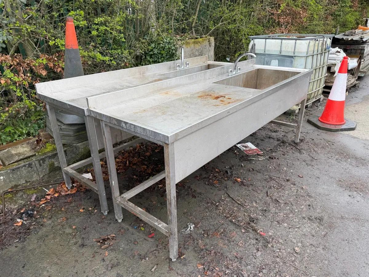 Stainless Steel sinks. - Image 1