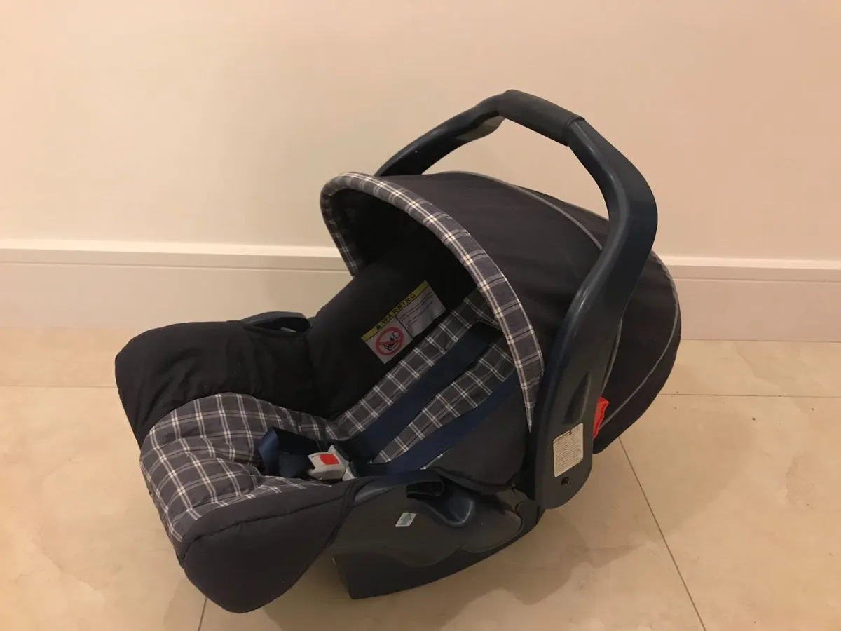 Mothercare Car Seat - Image 3